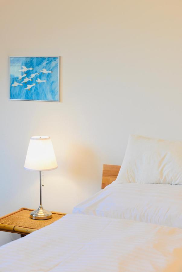 Charming Attic Apartment Near Messe Wien And Center Bagian luar foto